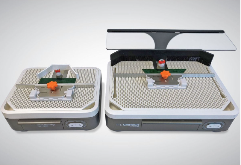 The Grinder 2 & 3 Straight Edge Tool