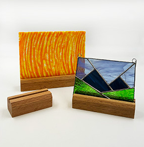 Oak Glass Art Stand 6"